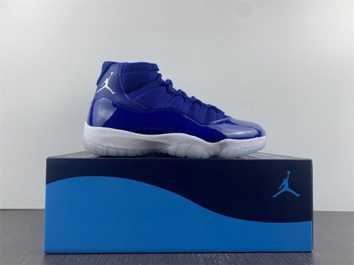 air jordan 11 “midnight navy” at7802-115