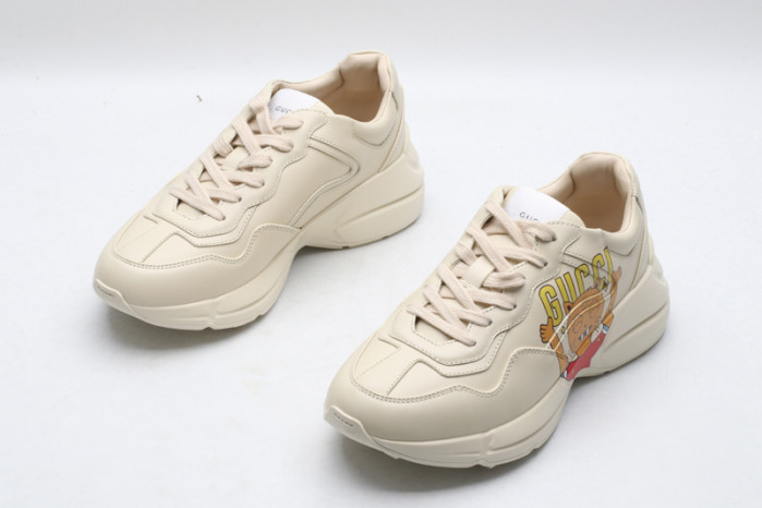 g*u*i ace embroidered low-top sneaker e2292