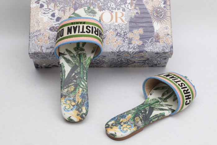 D*or slippers d06584