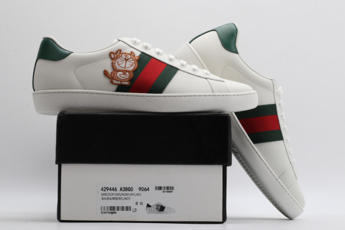 g*u*i ace embroidered low-top sneaker e2316