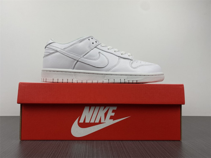 nike dunk low triple white dd1503-109