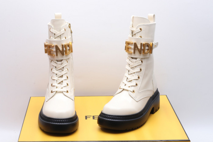 F**di boots f016