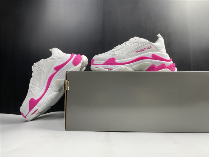 Ba*len*cia*ga triple s sneaker w0901 8101